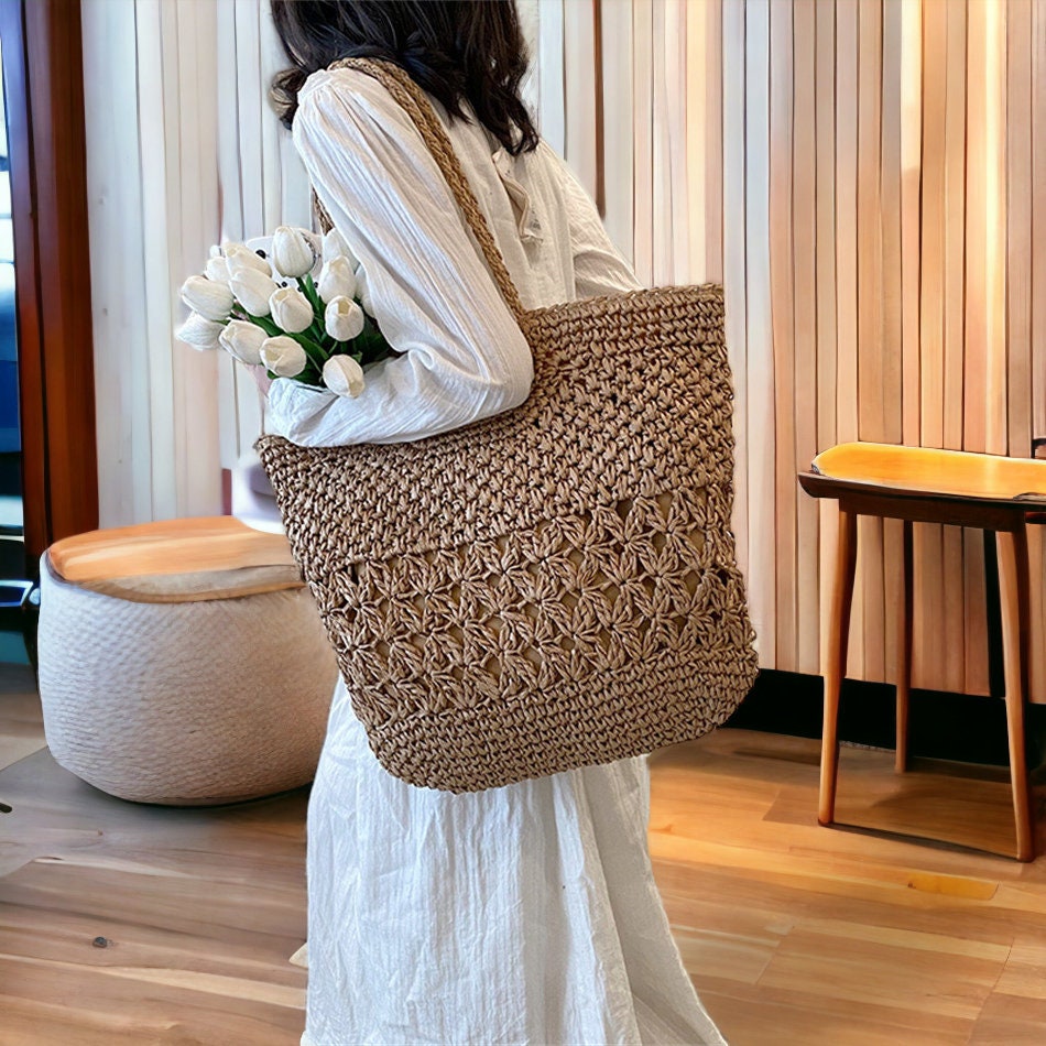 Handwoven straw handbag, Top zipper and internal lining pockets . Matching interior lining, Boho shoulder bag, Beach bag.